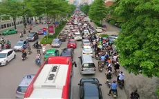 Tắc đường vẫn là nỗi ám ảnh với người dân Hà Nội
