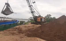 Dự án giao thông “khát”… cát