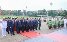 Kỷ niệm 134 năm Ngày sinh Chủ tịch Hồ Chí Minh: Lãnh đạo Đảng, Nhà nước vào Lăng viếng Bác