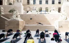 Tập thể thao trong bảo tàng Louvre