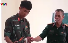 Người lính thông tin phát huy tinh thần bộ đội Cụ Hồ