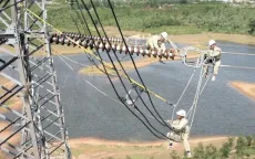 "3 ca, 4 kíp", "xuyên lễ, xuyên tết, xuyên ngày nghỉ" thi công đường dây 500KV mạch 3