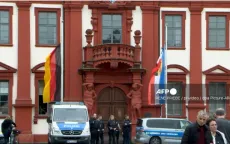 Cảnh sát bị thương trong vụ tấn công bằng dao ở Mannheim (Đức) qua đời
