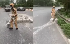Hà Nội: Truy tìm xe tải làm rơi hàng chục khối bê tông giữa đường