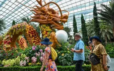 Toà nhà xanh hút khách tại Singapore
