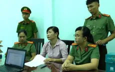 Bắt trưởng phòng, chuyên viên văn phòng đăng ký đất đai tỉnh Hậu Giang