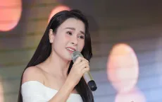 Ca sỹ Thu Hường kể "Chuyện chúng mình"
