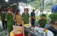 Người phụ nữ bị nhà chồng cũ bạo hành dã man, bắt uống nước thải để "trừ tà"