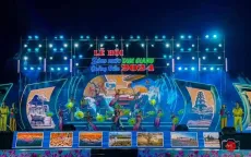 Độc đáo Lễ hội “Sóng nước Tam Giang”