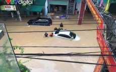 Hà Giang mưa rất lớn gây ngập lụt, lũ khẩn cấp trên sông Lô