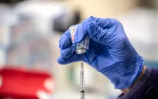 Vaccine kết hợp COVID-19 và cúm mùa của Moderna vượt trội so với các mũi tiêm riêng biệt