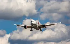 Boeing điều tra việc hàng trăm ốc vít trên 787 Dreamliner lắp đặt không đúng cách