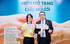 Hơn 300.000 người mù đang cần được phẫu thuật ghép giác mạc để tìm lại ánh sáng