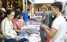 Người tiêu dùng thắt chặt "hầu bao", doanh nghiệp tìm cách thích nghi và kích cầu