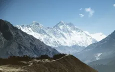 Lượng tuyết thấp trên dãy Himalaya làm tăng nguy cơ đối với an ninh nguồn nước