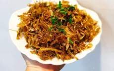 Đổi vị bữa ăn với cá khô rim chua ngọt