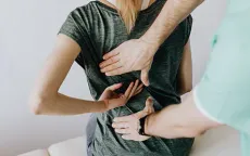 8 mẹo giúp giảm đau lưng
