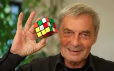 Kỷ niệm 50 năm khối rubik ra đời
