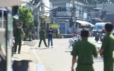 Rút dao đâm thương vong 2 người vì bị vây đánh
