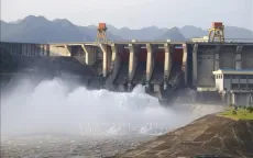 13h ngày 28/6, đóng 1 cửa xả đáy hồ thủy điện Tuyên Quang