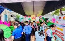Bé vui hè với những khúc dân ca
