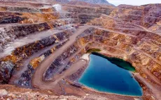 Trung Quốc siết chặt kiểm soát đất hiếm