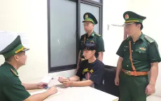Bị tố quan hệ với bé gái 15 tuổi, nam thanh niên bỏ trốn sang Thái Lan