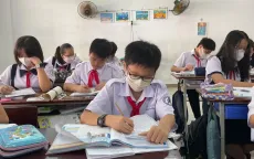 Hà Nội tạo thuận lợi cho phụ huynh khi tuyển sinh trực tuyến vào lớp 1 cho con