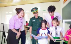 Khánh thành “Phòng học yêu thương – Nâng bước em tới trường” tại Sơn La