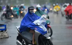 Nhiều khu vực trên cả nước ngày nắng nóng, chiều tối mưa dông