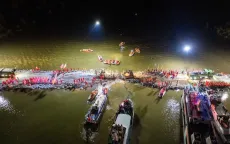 Trung Quốc tăng cường gia cố đê bao