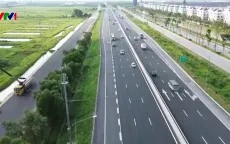 Từ vụ tai nạn trên cao tốc Hà Nội - Hải Phòng: Cần tuân thủ quy định về dừng đỗ