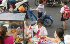 Nhiều điểm bán thức ăn đường phố không chứng minh được nguồn gốc sản phẩm