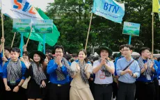 Hàng trăm chiến sĩ áo xanh ra quân “thắp sáng đường quê”