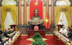 Chủ tịch nước gặp mặt Ban Liên lạc Truyền thống Cựu chiến binh Đại đoàn 305 Dù - Đặc công