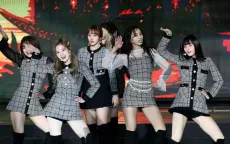 Chuyến lưu diễn của TWICE thu hút 1,5 triệu người hâm mộ