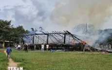 Một trong những nhà rông truyền thống đẹp nhất Gia Lai bị lửa thiêu rụi