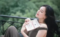Hoa hậu Mai Phương Thúy xinh đẹp, Mỹ Tâm nhắn nhủ fan