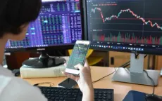 Khối ngoại đã bán ròng 60.000 tỷ đồng trên thị trường chứng khoán