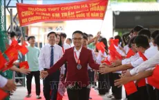 Hành trình của nam sinh miền biển đoạt huy chương Olympic quốc tế
