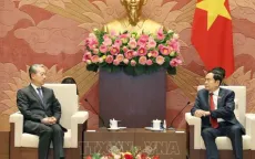 Chủ tịch Quốc hội tiếp Đại sứ Trung Quốc, Đại sứ Hàn Quốc