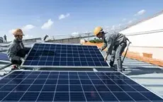 Giá mua điện mặt trời mái nhà tự dùng có thể cao hơn 671 đồng một kWh