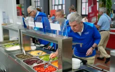 Cách tiết kiệm thức ăn độc đáo tại Olympic Paris