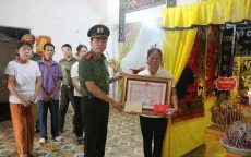 Truy tặng Huân chương Bảo vệ Tổ quốc đối với công an viên hy sinh khi làm nhiệm vụ