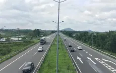 Chính phủ yêu cầu rà soát để sớm đầu tư các nút giao, kết nối cao tốc
