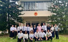Đoàn đại biểu cấp cao Trung ương Đoàn thăm và làm việc tại Singapore