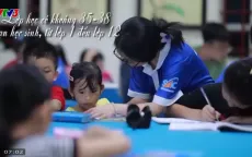 Những gia sư áo xanh trong xóm lao động TP. Hồ Chí Minh