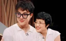 Con trai MC Thảo Vân: "Tôi sẽ gọi người chăm sóc cho mẹ, tốt với mẹ là bố"