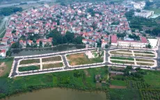 Đất nền vùng ven Hà Nội bị "kích sóng"?