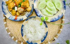 Lạ miệng với món nấm rơm kho đậu hũ